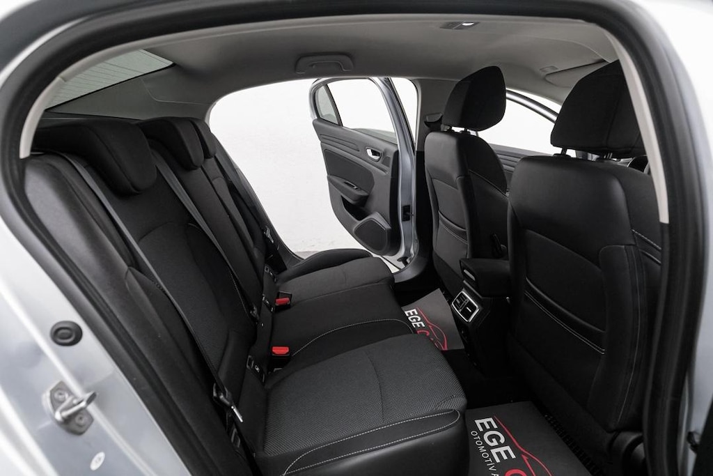 2023 MEGANE OTOMATİK 1.3TCE TOUCH 140HP - 35.0000 - 15