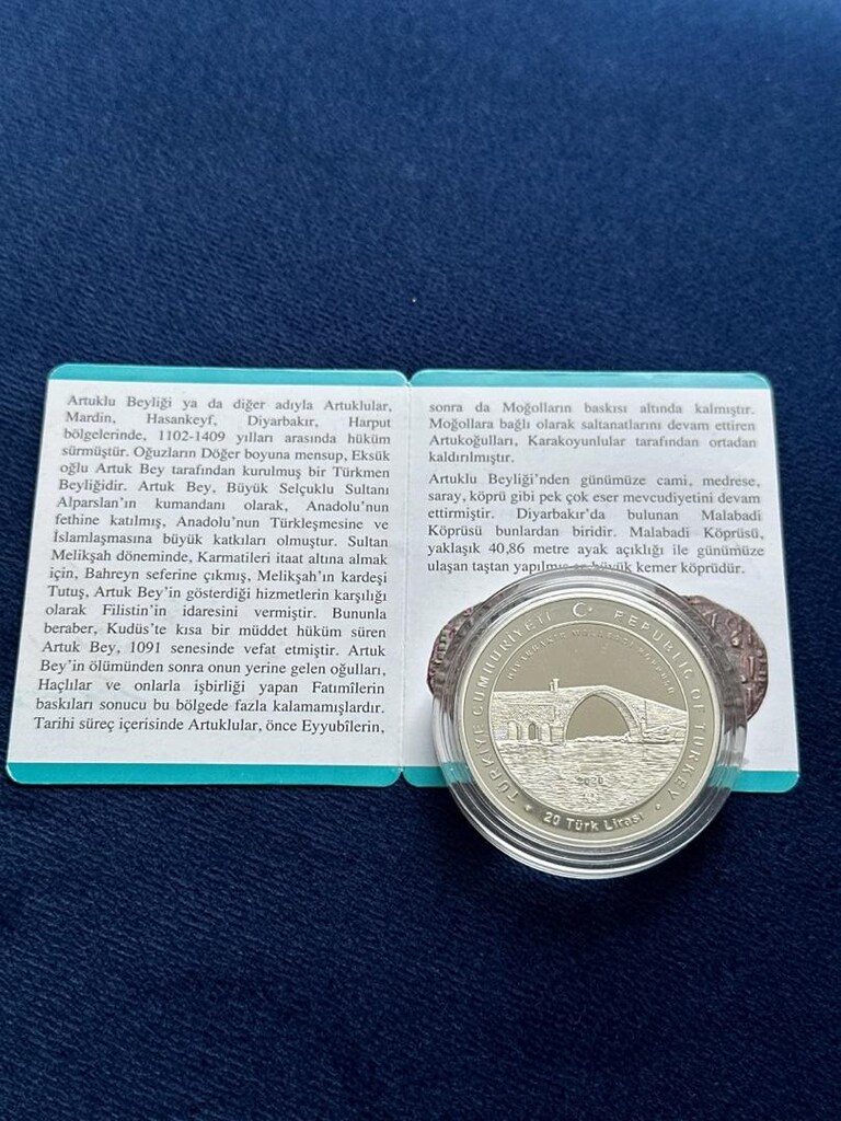 Darphane Artuklular hatıra gümüş para - 2