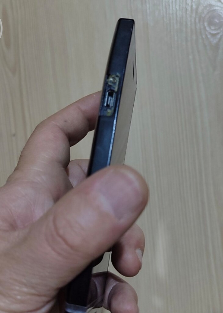 Sony Xperia S (Sony LT26i) - 11
