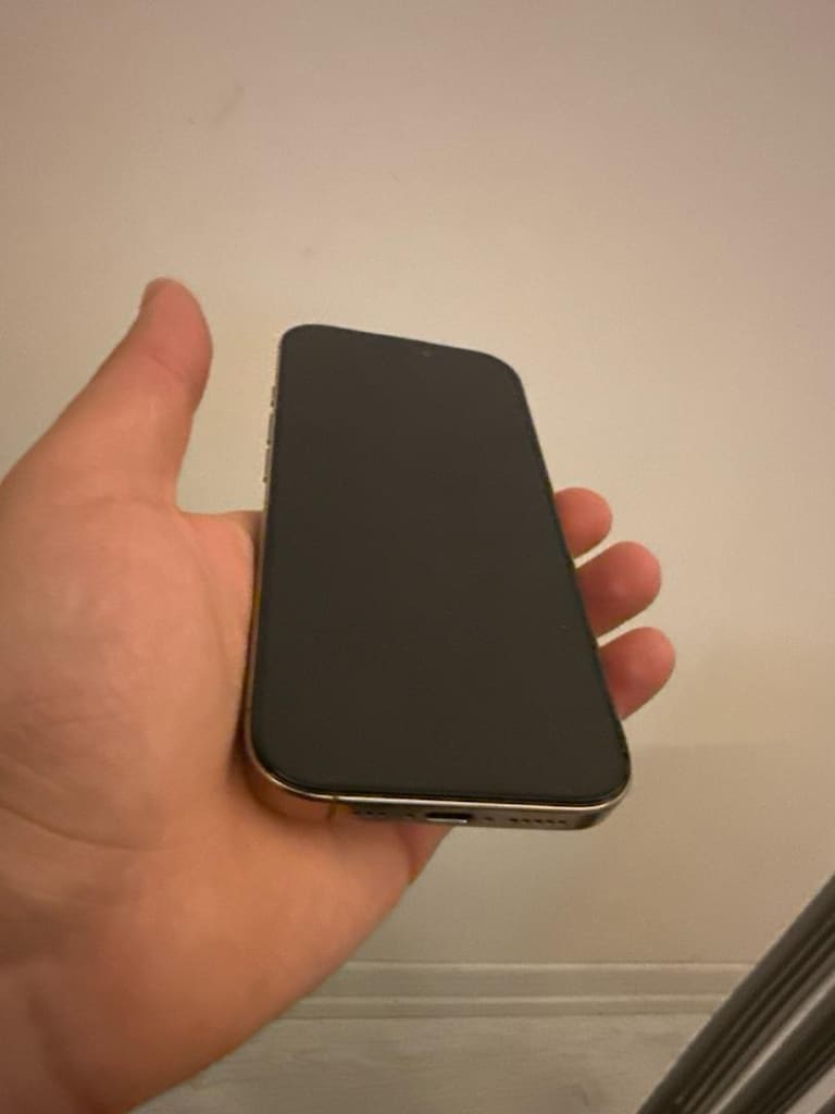 iPhone 16 pro yd 256 gb - 4