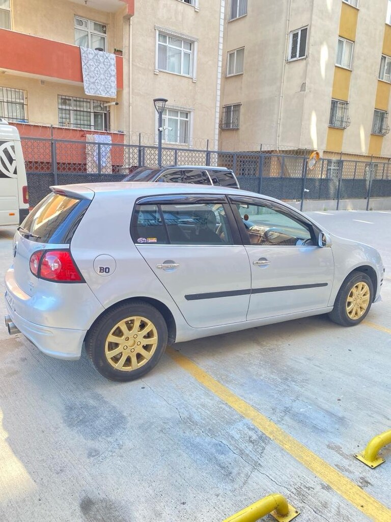 Golf 5 - 16