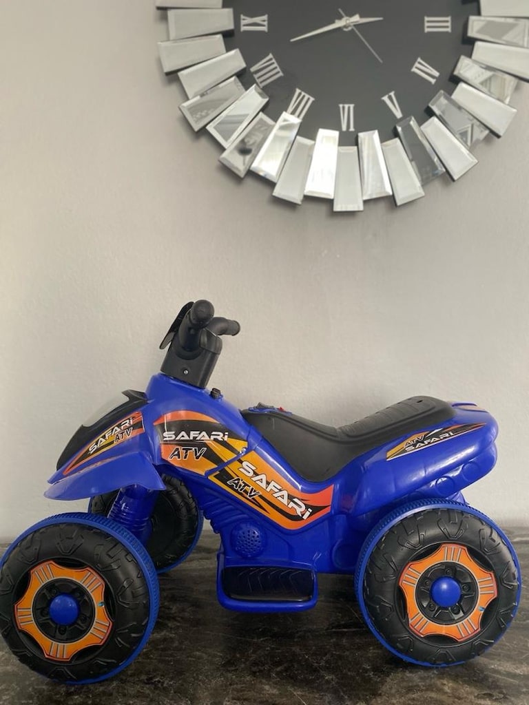 6 walt . akülü atv