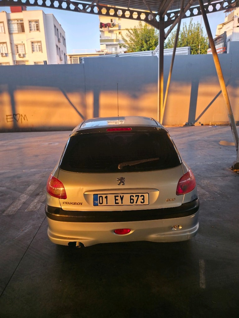 2006 model peugeot 206 - 3