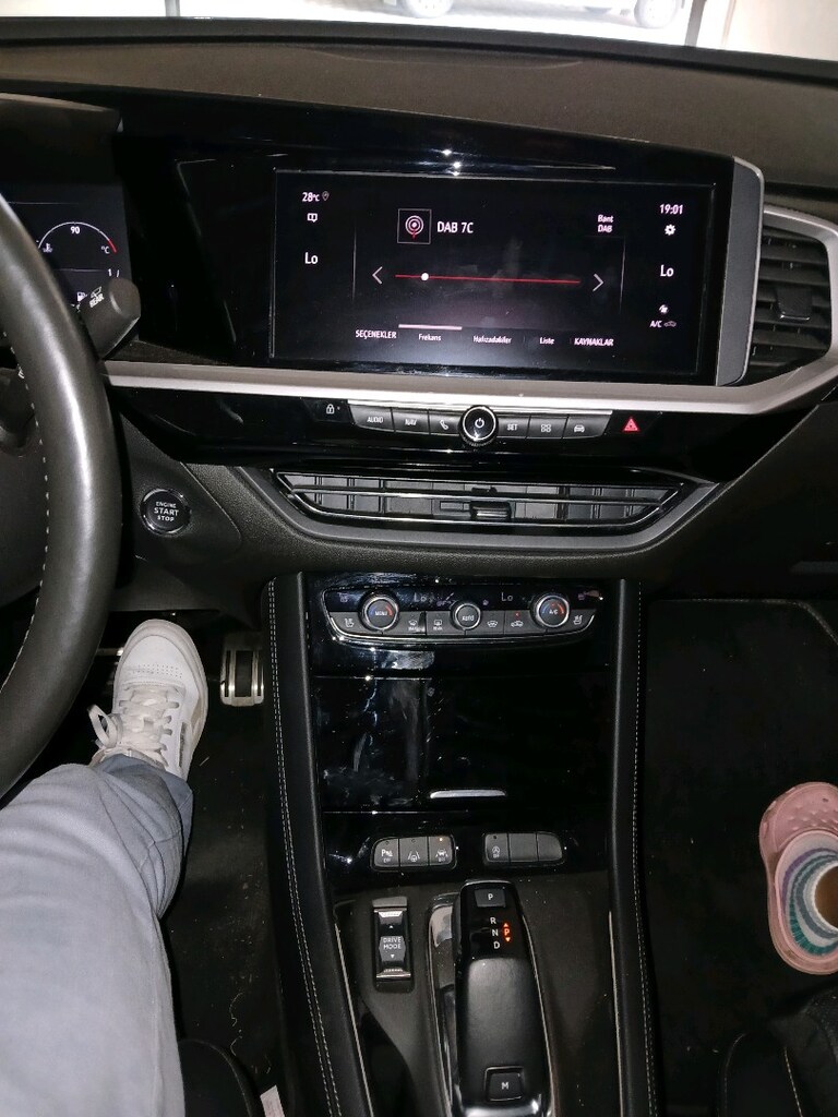 2022 opel grenlant acil satiliktir - 6