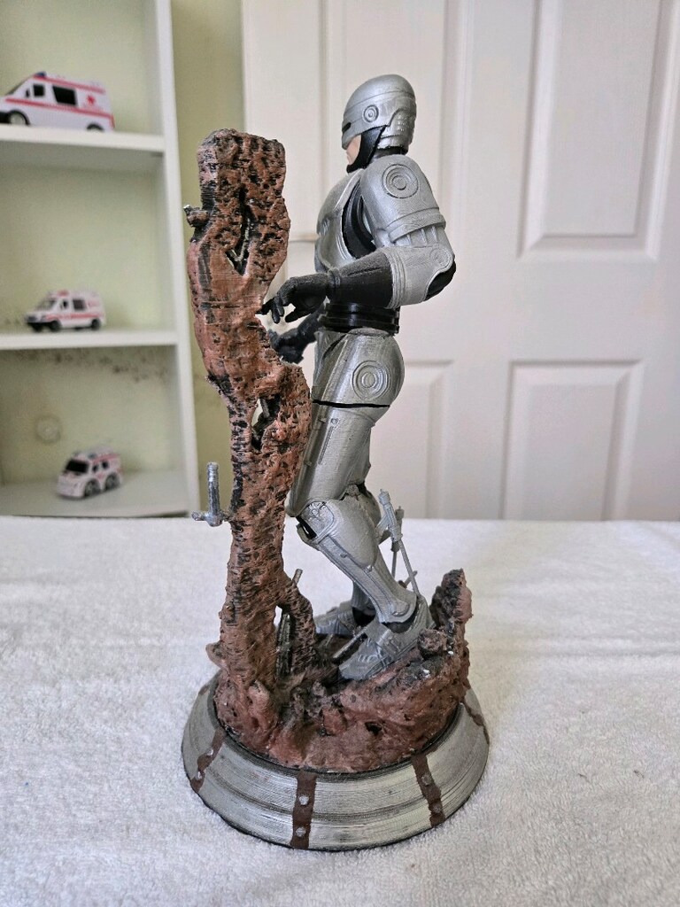 Robocop 3d 30 cm - 3