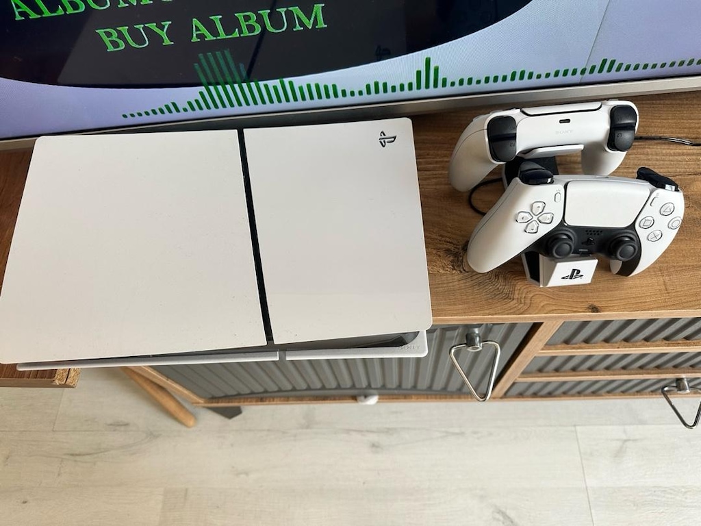 ps5 cihaz kutu mevcut çift kol verilecek. pazarlık yoktur - 4