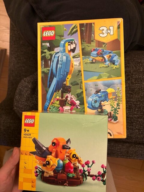 LEGO 40639 & 31136