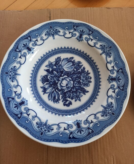 Almanya "Hutschenreuther" Markalı "Blue Onion" Temalı 6 Parça Tabak