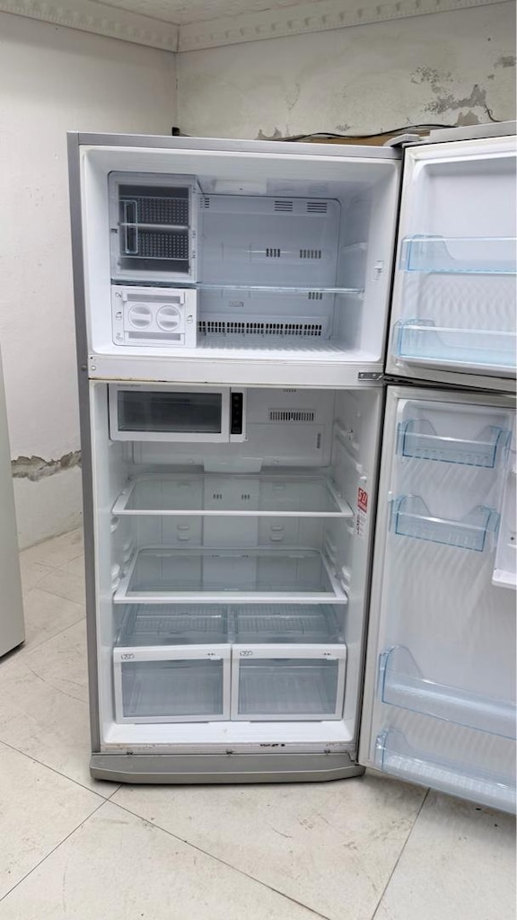 Arçelik 5847 NF NoFrost Buzdolabı – 610 L – Çok Temiz - 8