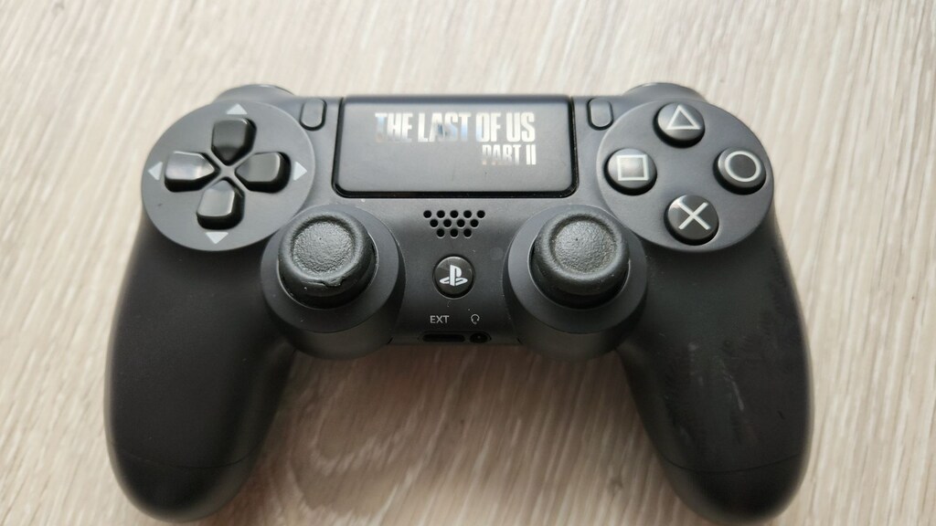 PS4 PRO The Last of Us Part 2 Limited Edition DualShock4 Kol - 2