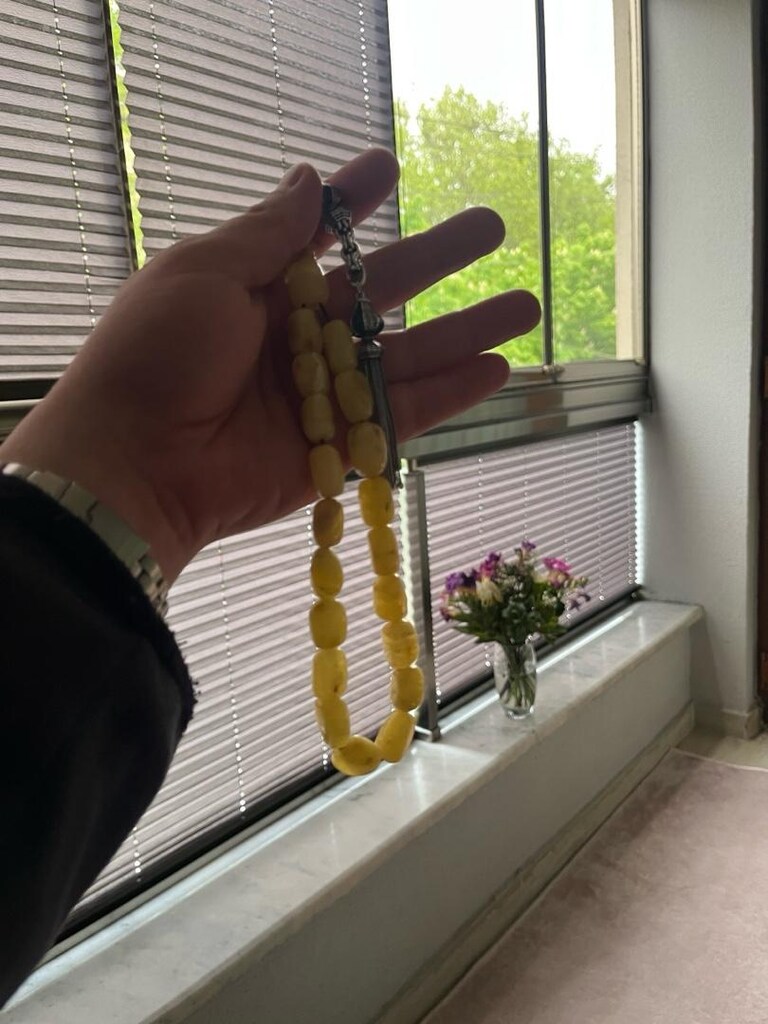 damla kehribar tesbih 55 gram resimde mevcut - 6