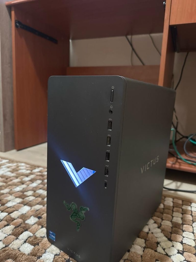 gaming kasa HP 15L - 4