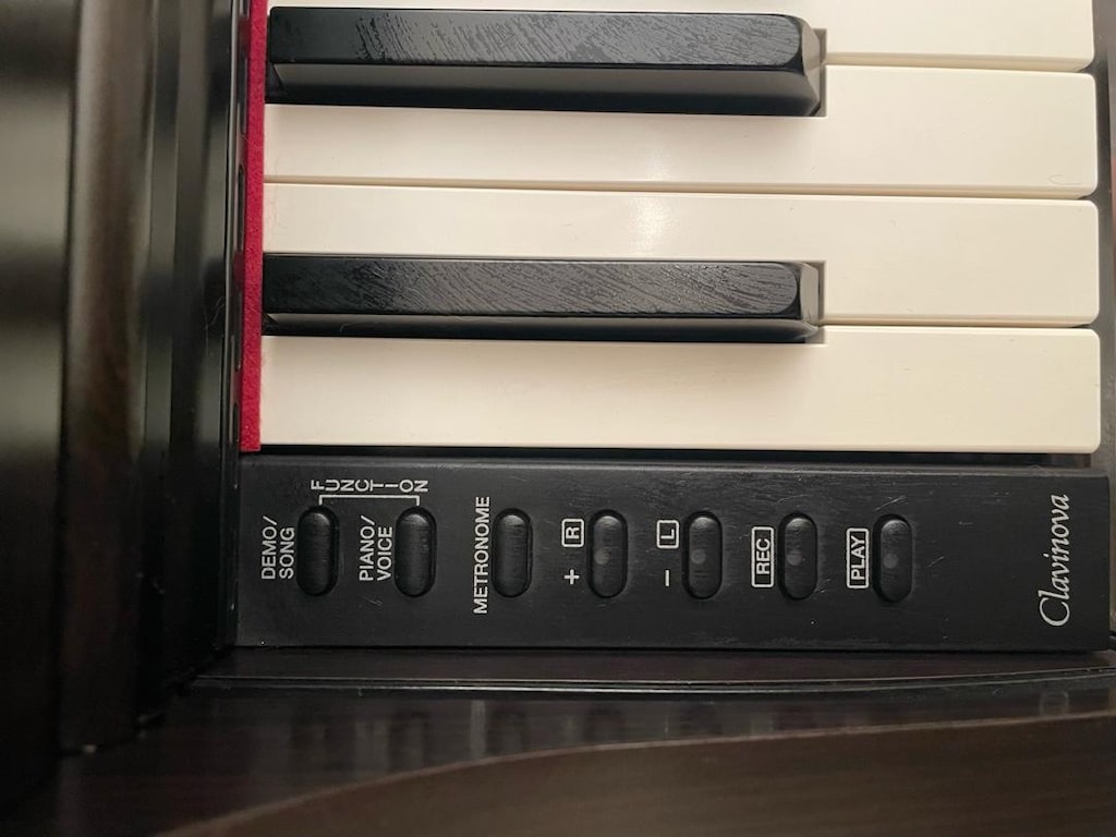 YAMAHA Clavinova CLP-525 piyano - 3