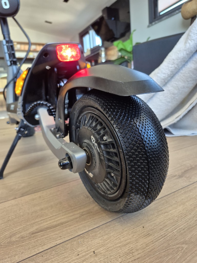 ONVO RX5 2400 WATT TERTEMİZ SORUNSUZ 400 KM - 3