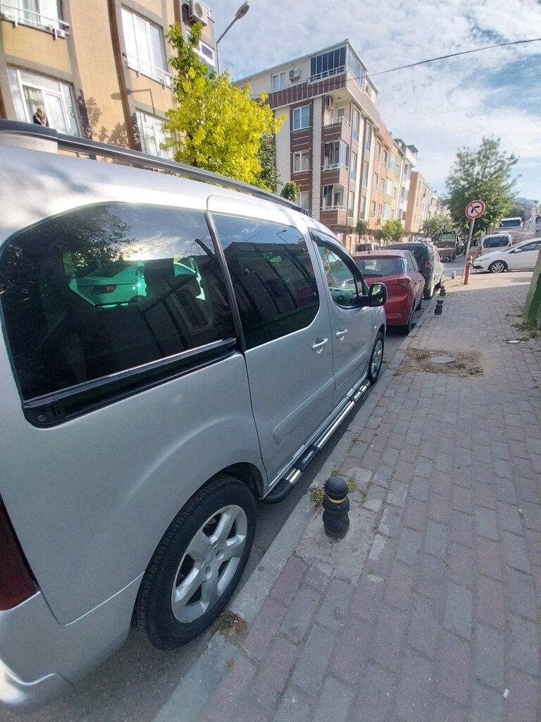 PEUGEOT PARTNER ALLURE 1.6 HDI - 16