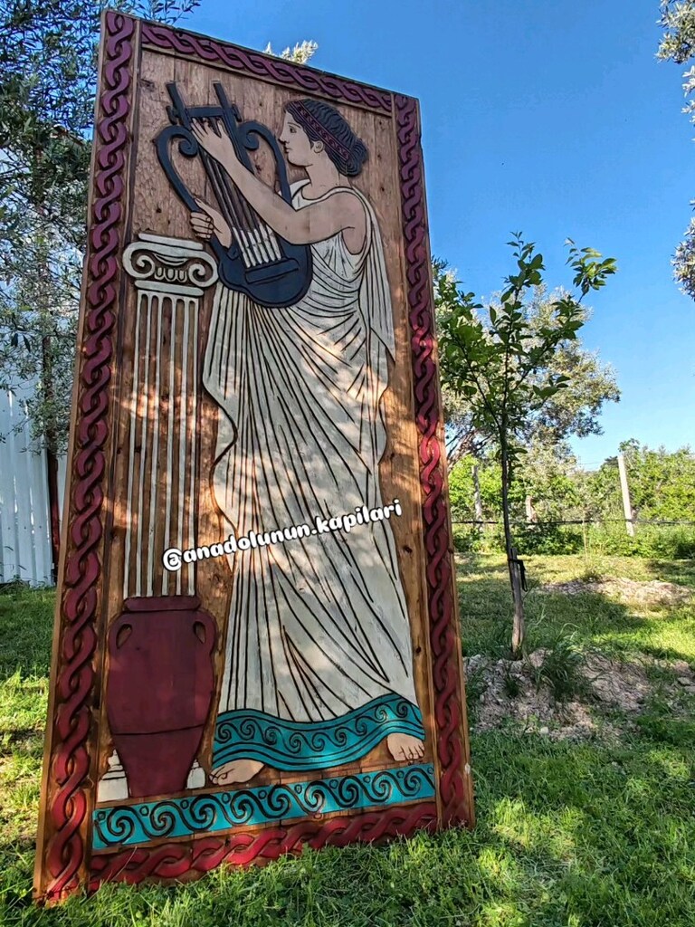 Zamanın sesini ahşaba işledik…94 x 208 cm ölçülerinde, - 4