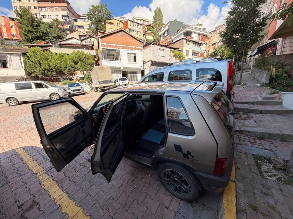 Fiat Uno 70S - 6
