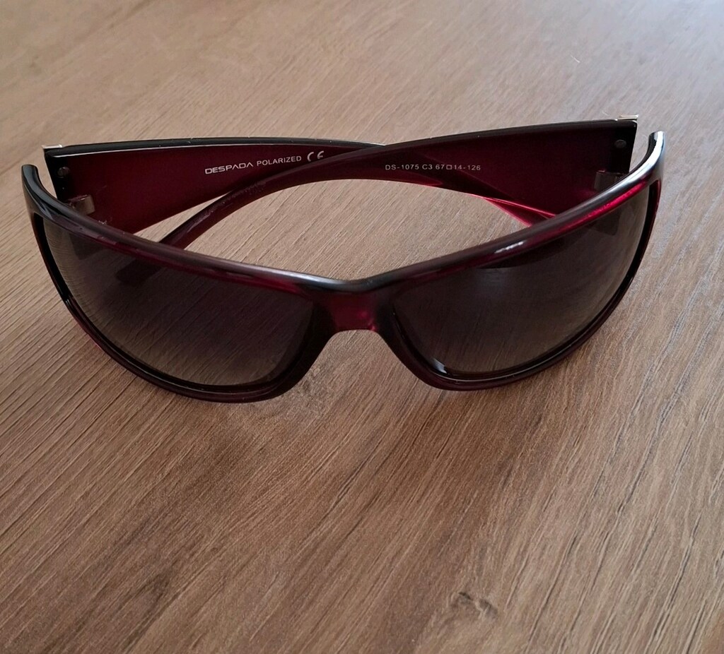 DESPADA POLARIZED Kadın güneş gözlüğü yeni