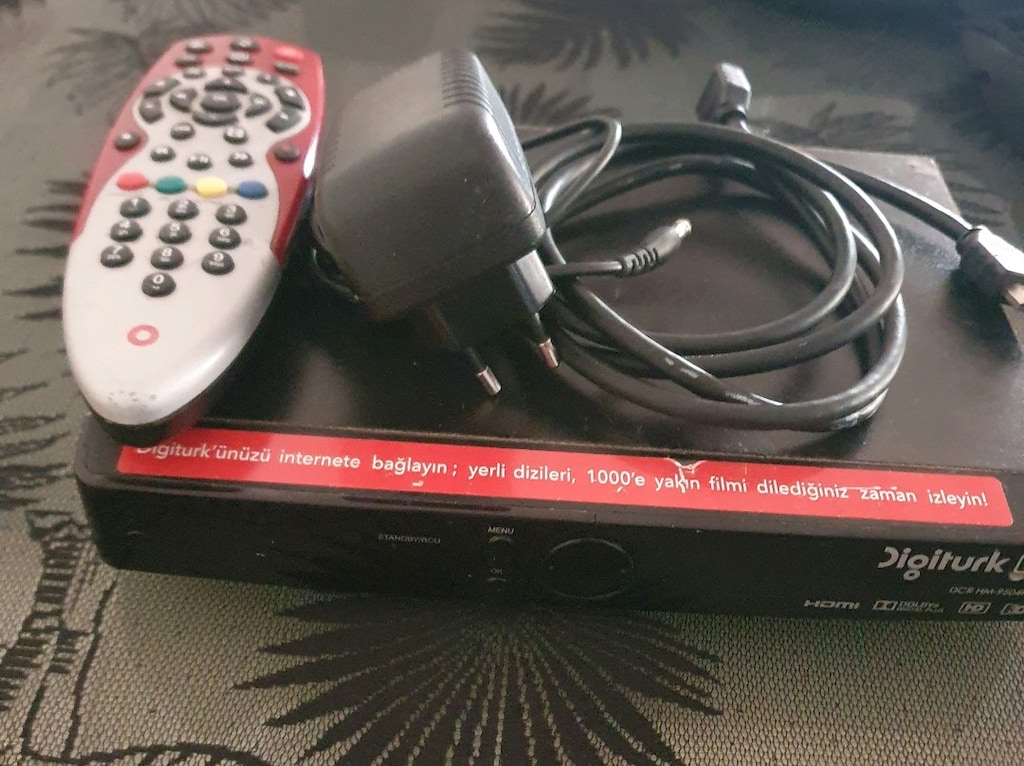 DİGİTÜRK UYDU ALICISI HD KABLOSU KUMANDASI İLE VERİLECEKTİR SON FİYAT - 3