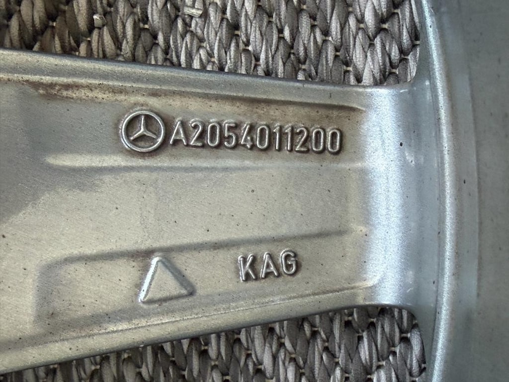18 İNÇ ORİJİNAL MERCEDES C-CLASS AMG W205 JANT TAKIMI HATASIZ - 9