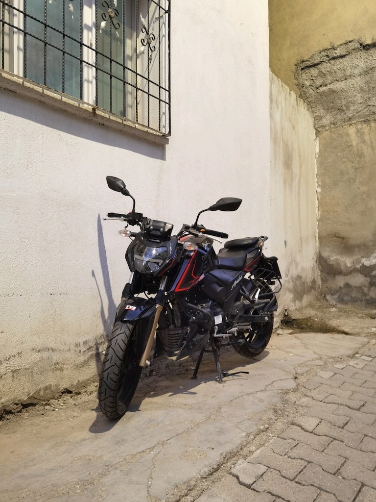 Tvs Apache Rtr 200 - 2