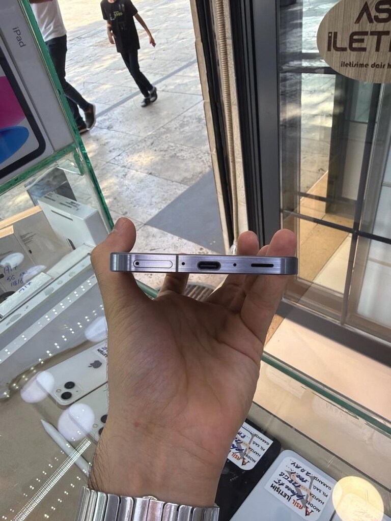 Samsung A56 - 4