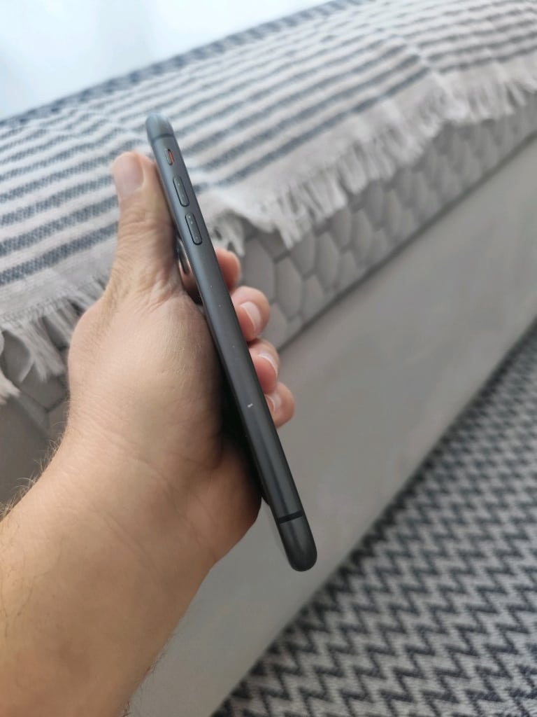 iphone 11 128gb Türkiye cihazi orjinal tamirsiz herşey aktif pil 100 - 4