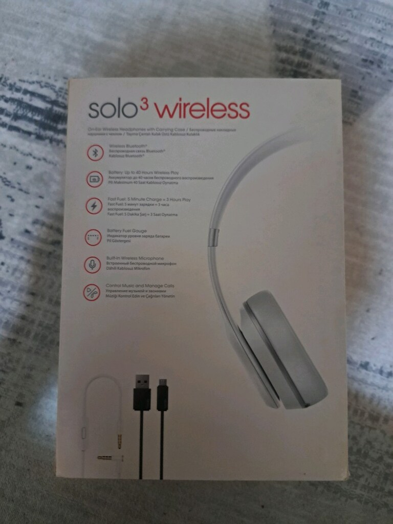 Beats Solo 3 Wireless Gri - 2