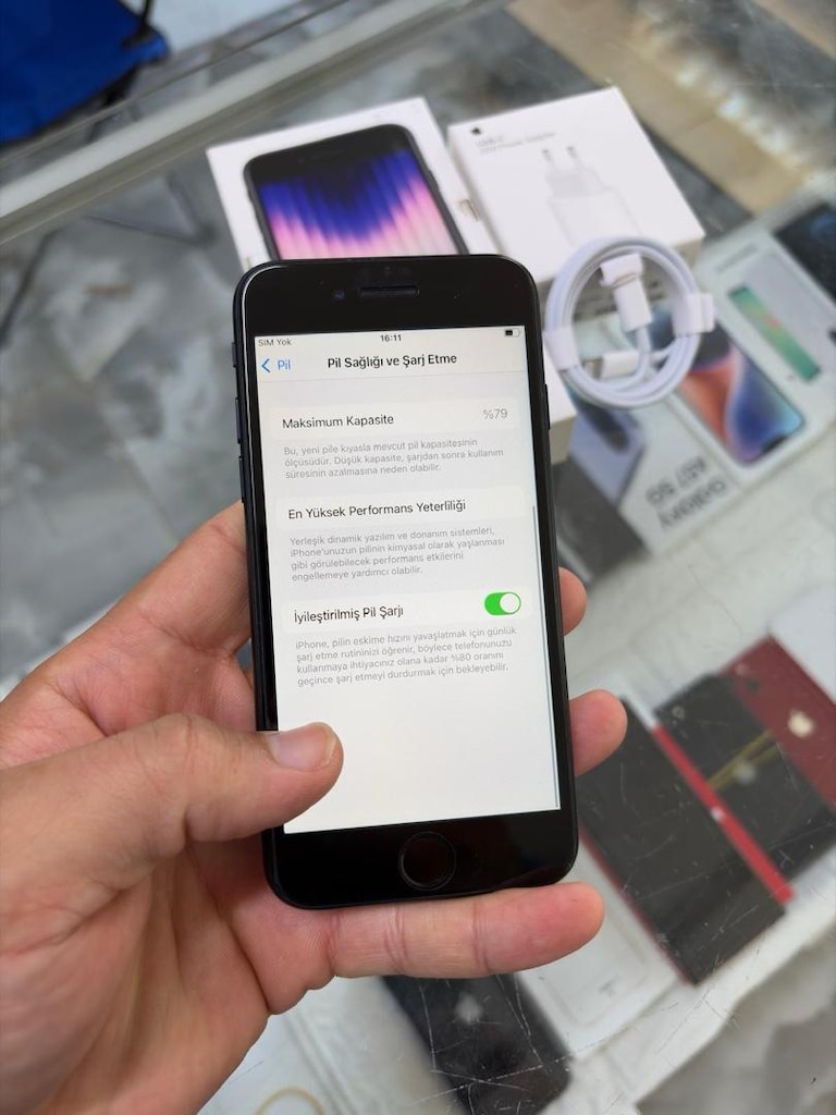 YURTİÇİ İPHONE SE 3.NESİL İOS 18 KUTU FATURALI - 4
