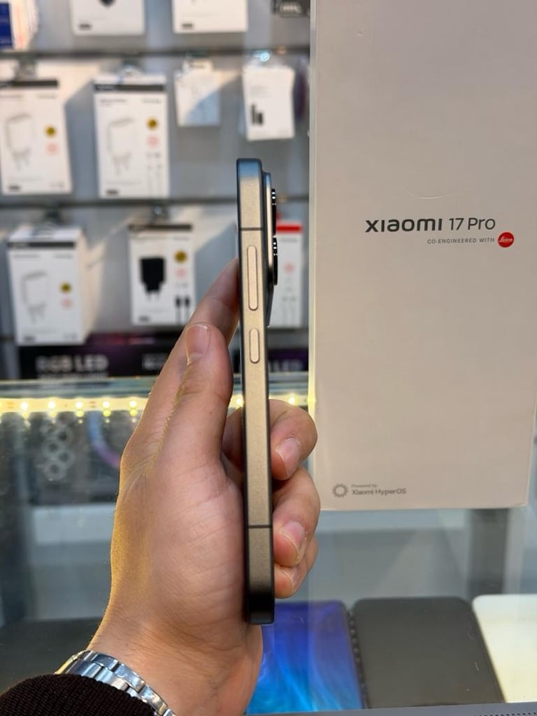 Xiaomi Mi 17 Pro 12/256GB - 9