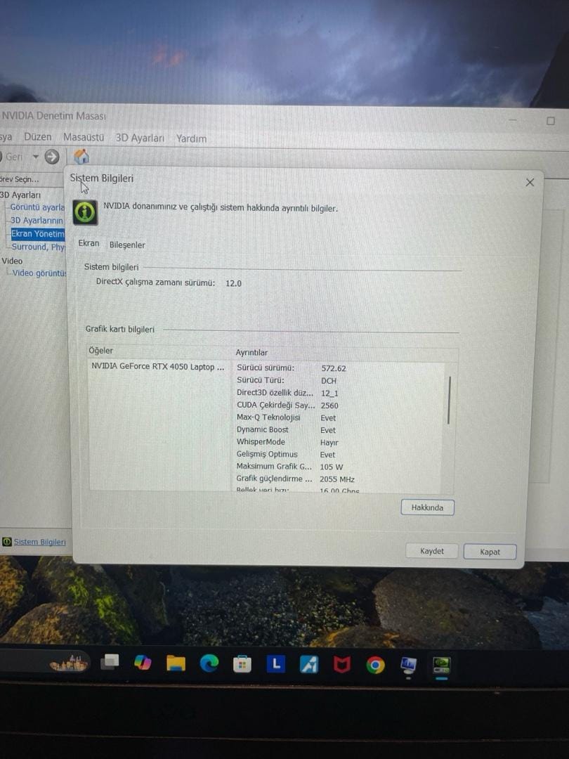 Lenovo LOQ 15IAX9 İ5-12450hx 24 Gb 512 Gb Ssd Nvidia Geforce Rtx 4050 - 7