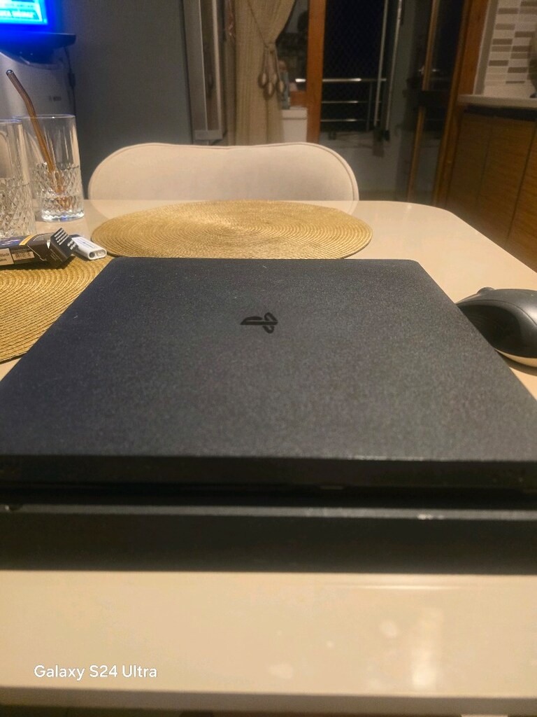 PS4 ÇOK TEMİZ ÇALIŞIR DURUMDA - 4