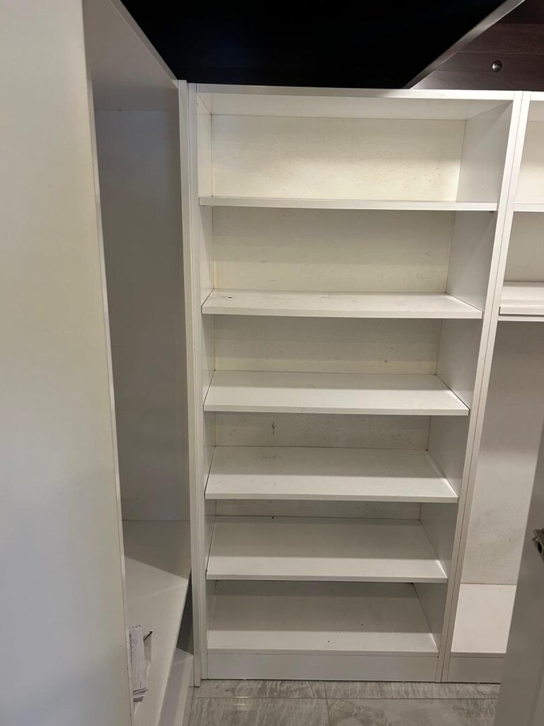 Mutfak ve camasir dolabi 8-10 parca akrilik yeni gibi - 9