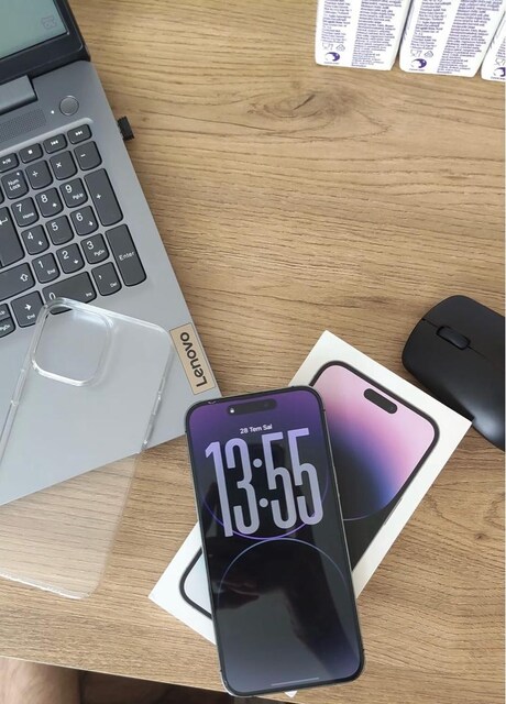 iPhone 14 pro max yd