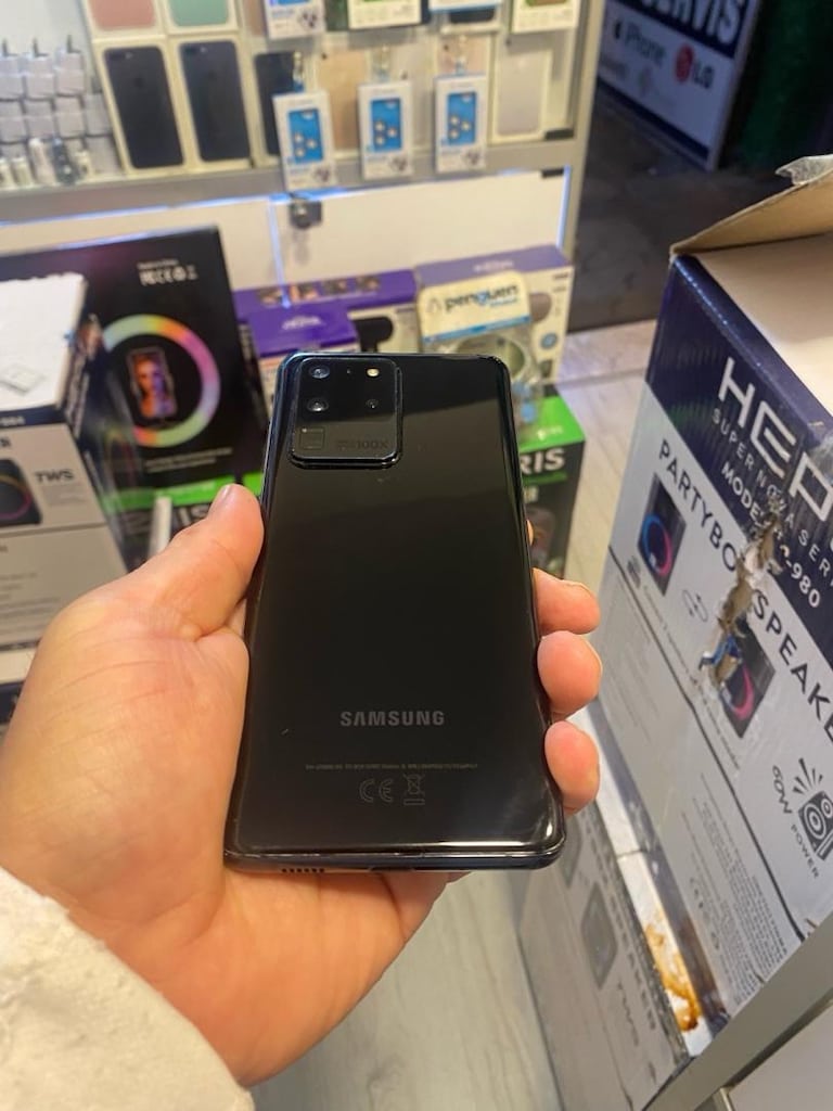 S20 Ultura 128 gb 12 ram tertemiz sorunsuz bi cihaz alan hayrını görsü - 2