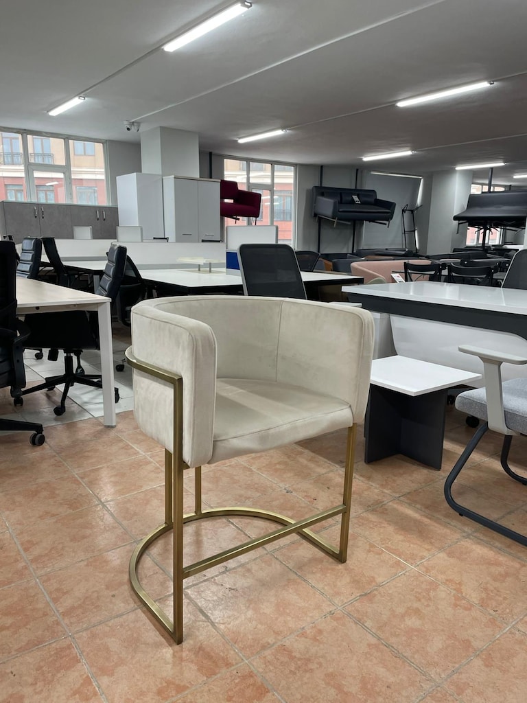 KLAS OFİS ÜSKÜDAR BEJ KUMAŞ GOLD AYAKLI TASARIM BERJER - 3