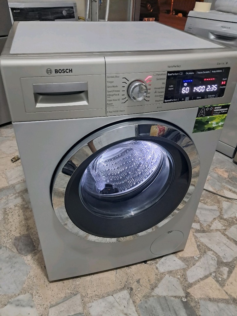 sıfır gibi bosch marka 9kloluk camaşır makinesi 9.500tl - 2