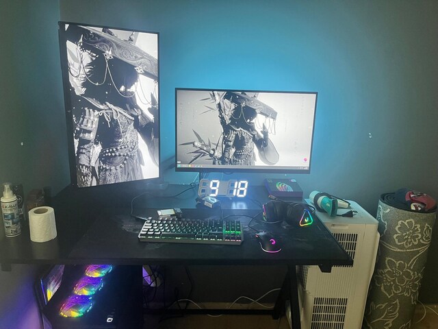SATILIK GAMING SETUP FOTOĞRAFTAKİ HERŞEY SATILIK TOPLU OLARAK