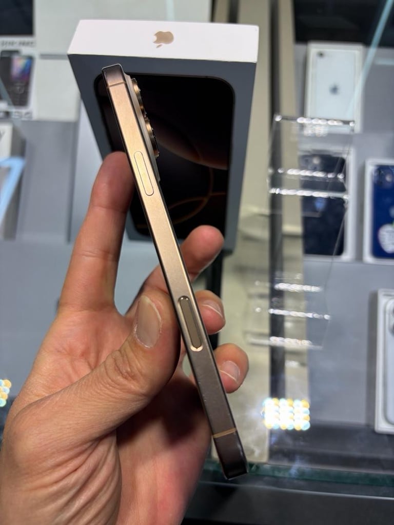 İPHONE 16 PROMAX - 8