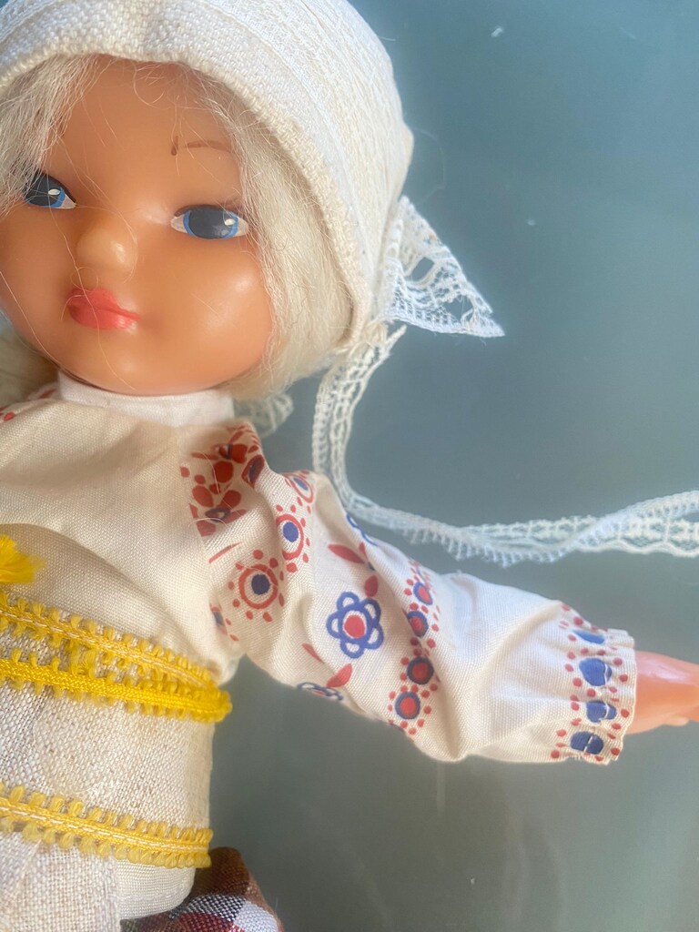 Yöresel Kıyafetli Bebek - 5