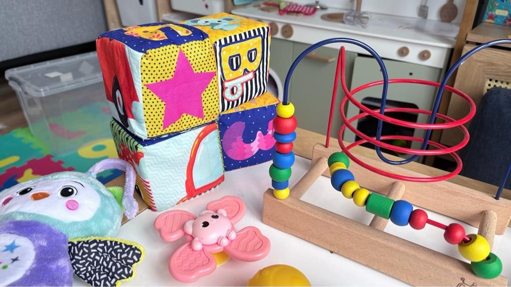 Toplu Bebek Oyuncak Seti – Bez Kitap, Aktivite Küpü ve Boncuk Labirent - 4