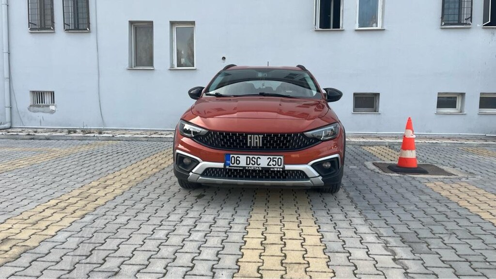 SERVİS BAKIMLI EGEA CROSS 2023 MODEL 47.000 KM DE - 3