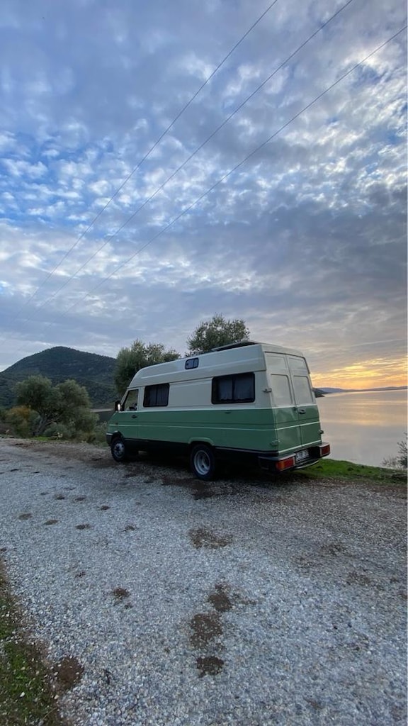 İveco Daily 97 2.Sahibinden az kullanılmış karavan ACİL SATILIK - 10
