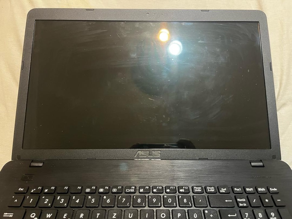ASUS Notebook – 8 GB RAM / 1 TB HDD – Temiz ve Sorunsuz - 2
