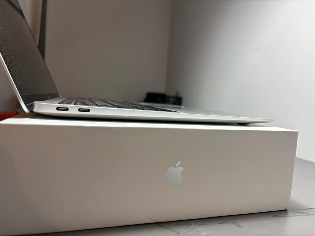 MacBook Air 2020 i3 8GB 256GB SSD | Kutu + Şarj - 9
