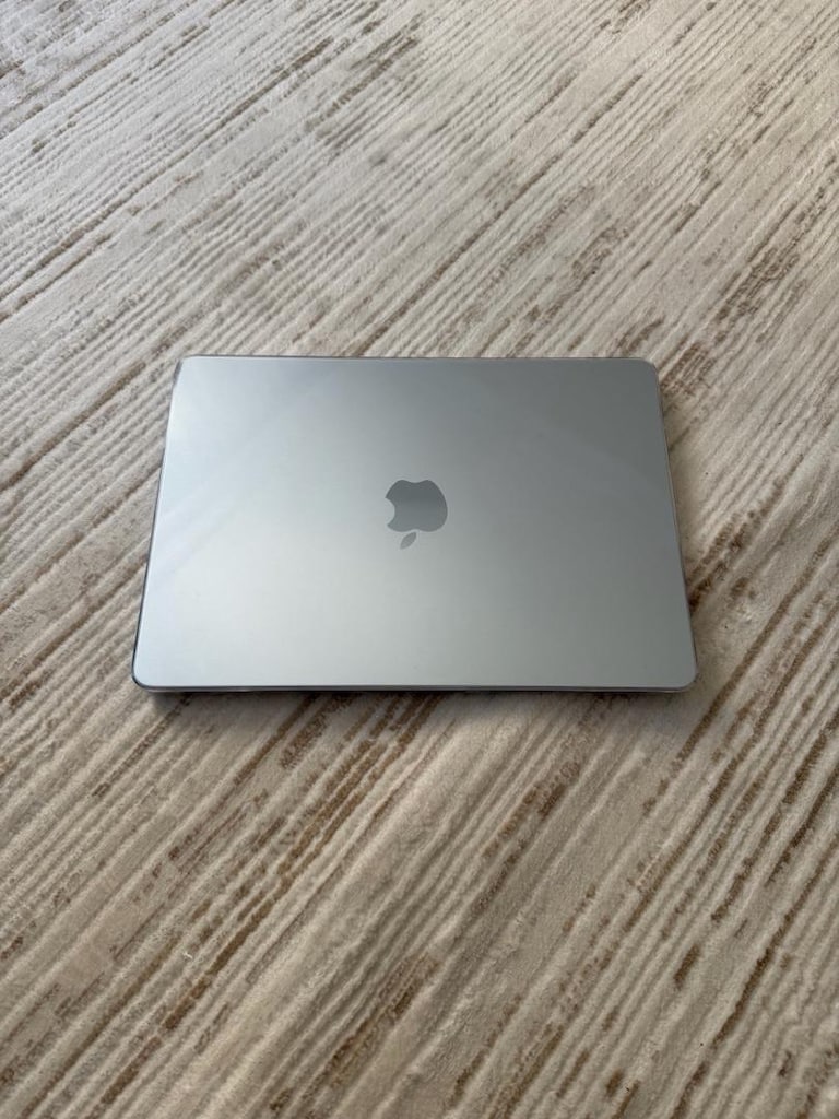 Bir kaç kez kullanılmış garantili MackBook Air M4 16GB