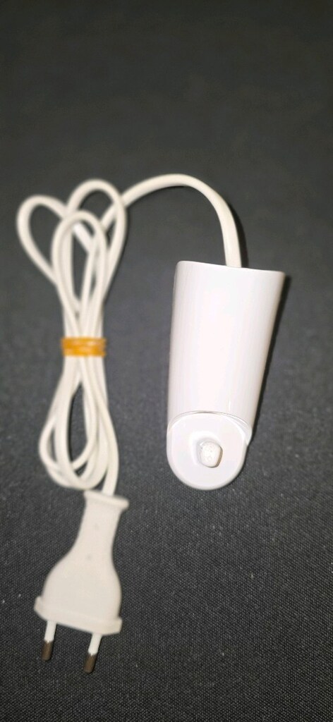 Braun Type 3709 şarj cihazı, Oral-B'nin en yaygın ve standart olan. - 5