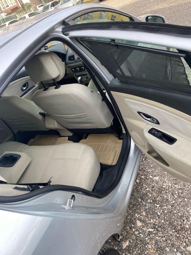 RENAULT FLUENCE extreme 1.5 dcı 110 luk otomatik - 9