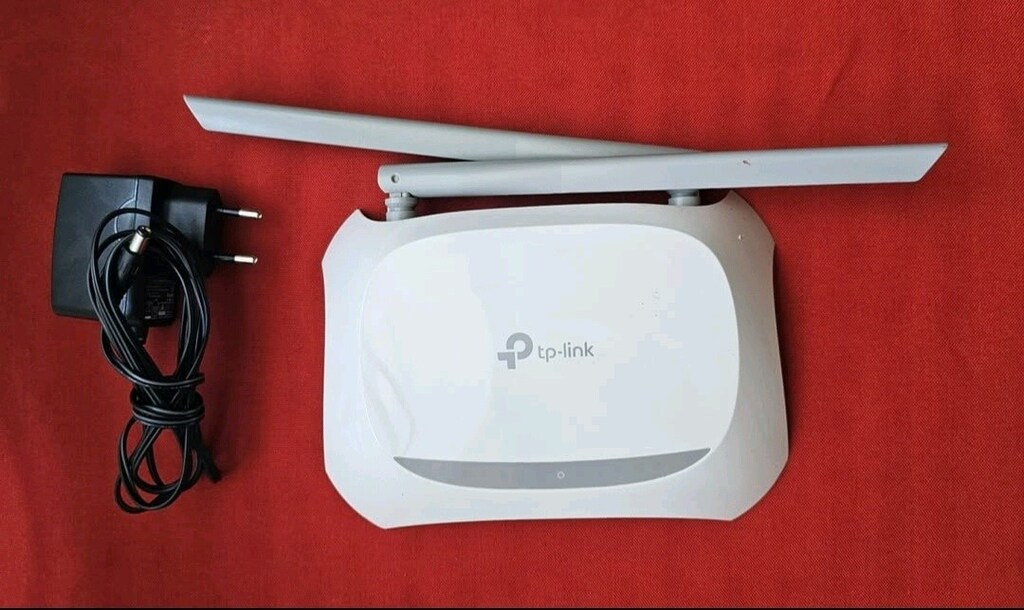 TP-Link Access Point 4 Port 300 Mbps Kablosuz N Router - 6