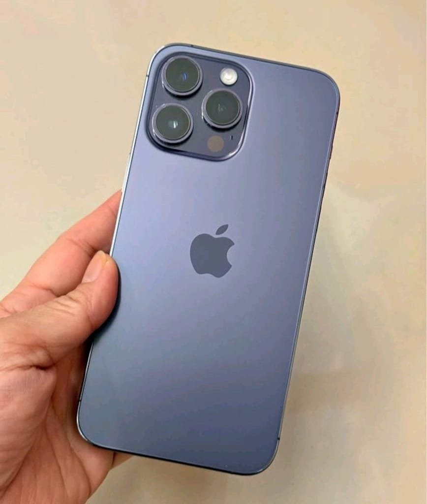 İLK SAHİBİNDEN İPhone 14 PRO MAX